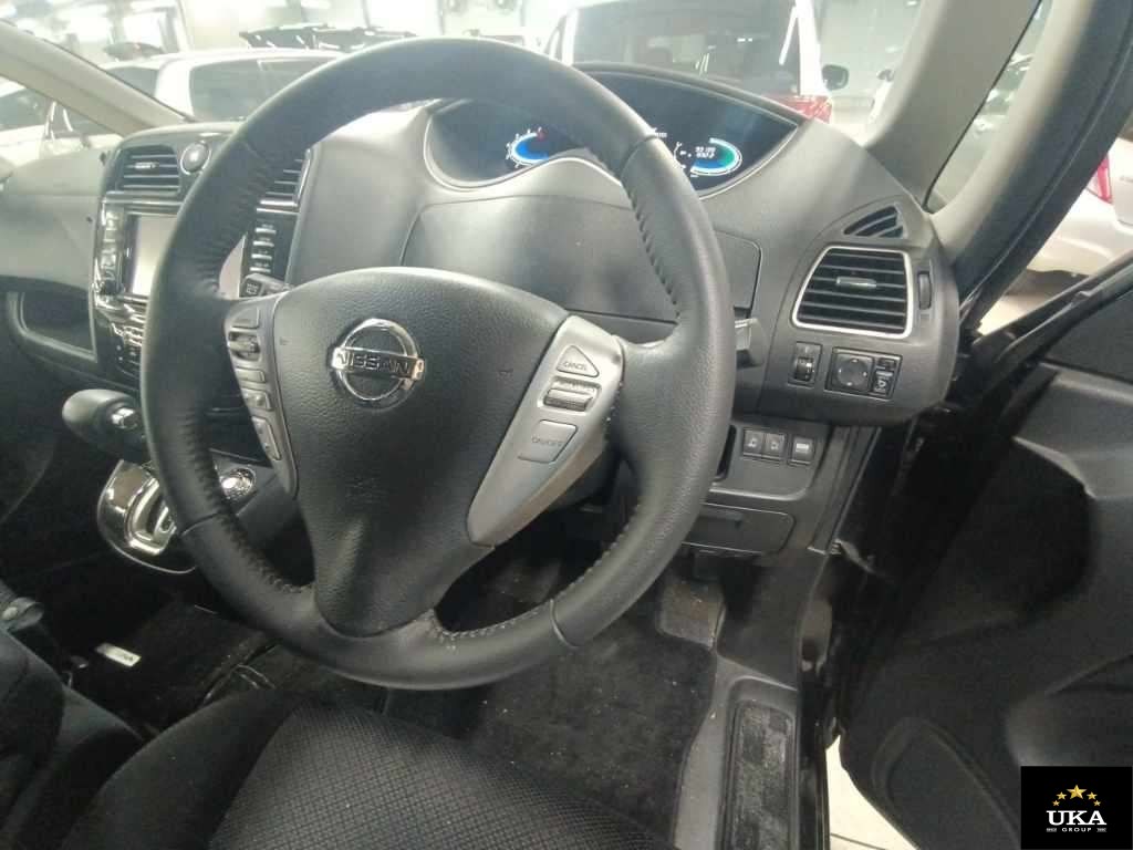 2013 Nissan Serena