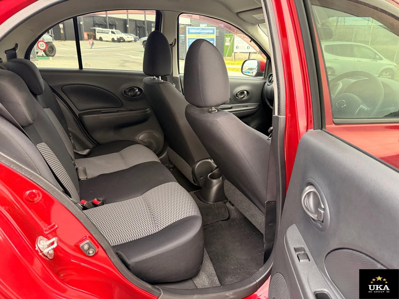 2015 Nissan March
