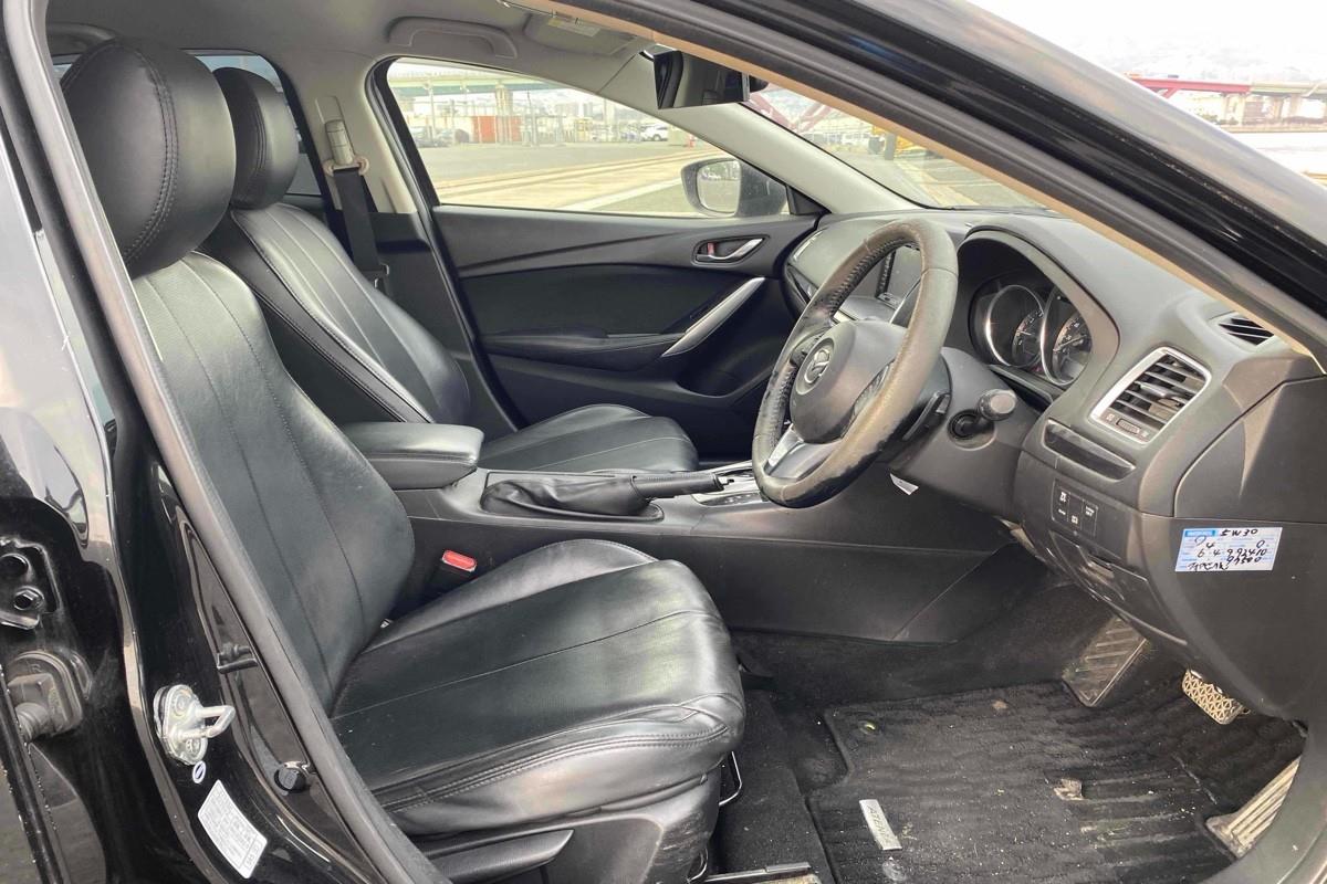 2013 Mazda Atenza