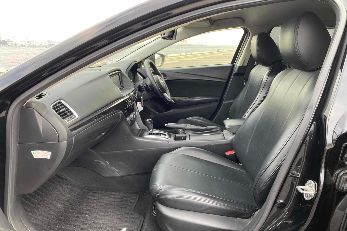 2013 Mazda Atenza