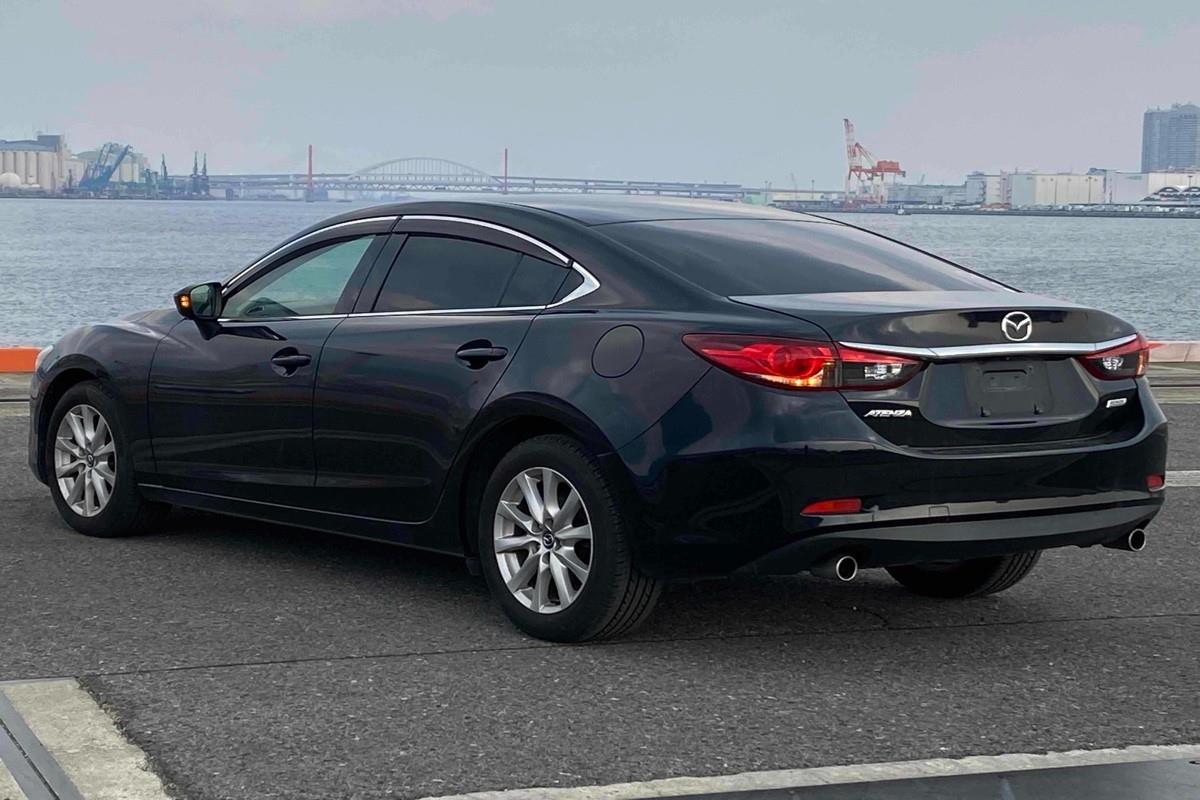 2013 Mazda Atenza