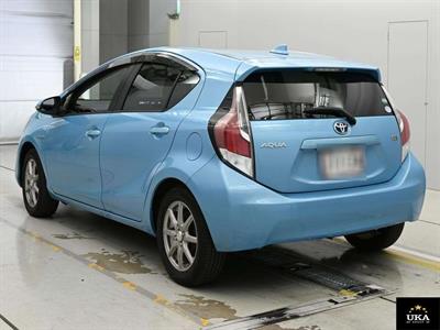 2015 Toyota Aqua - Thumbnail