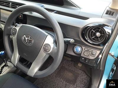 2015 Toyota Aqua - Thumbnail