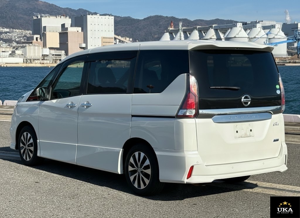 2017 Nissan Serena