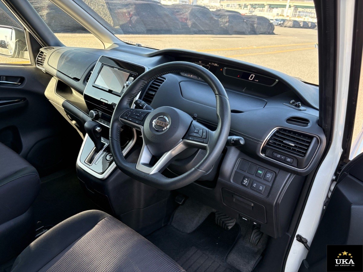 2017 Nissan Serena