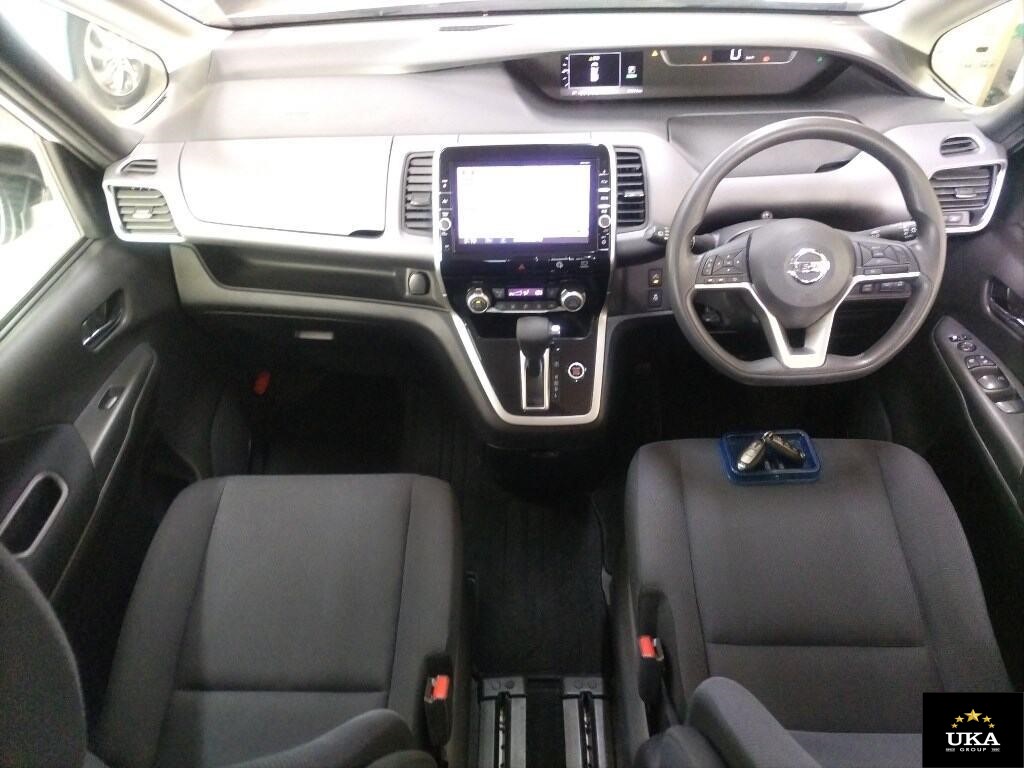 2017 Nissan Serena