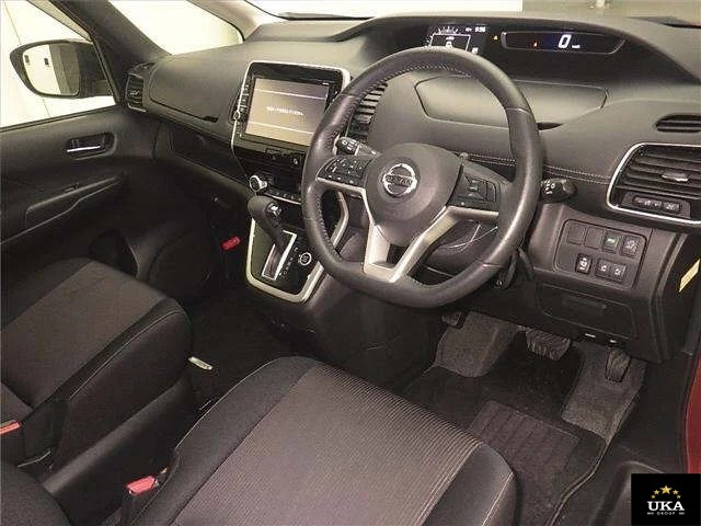 2017 Nissan Serena