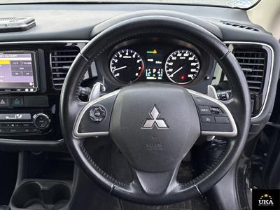 2014 Mitsubishi Outlander - Thumbnail