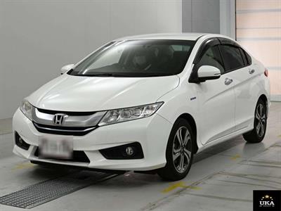 2014 Honda Grace - Thumbnail