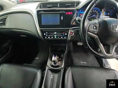 2014 Honda Grace - Thumbnail