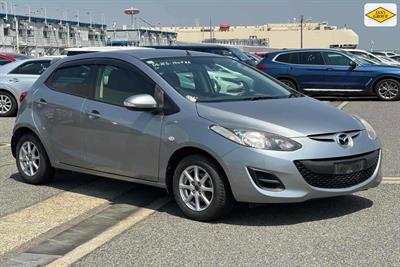 2012 Mazda Demio