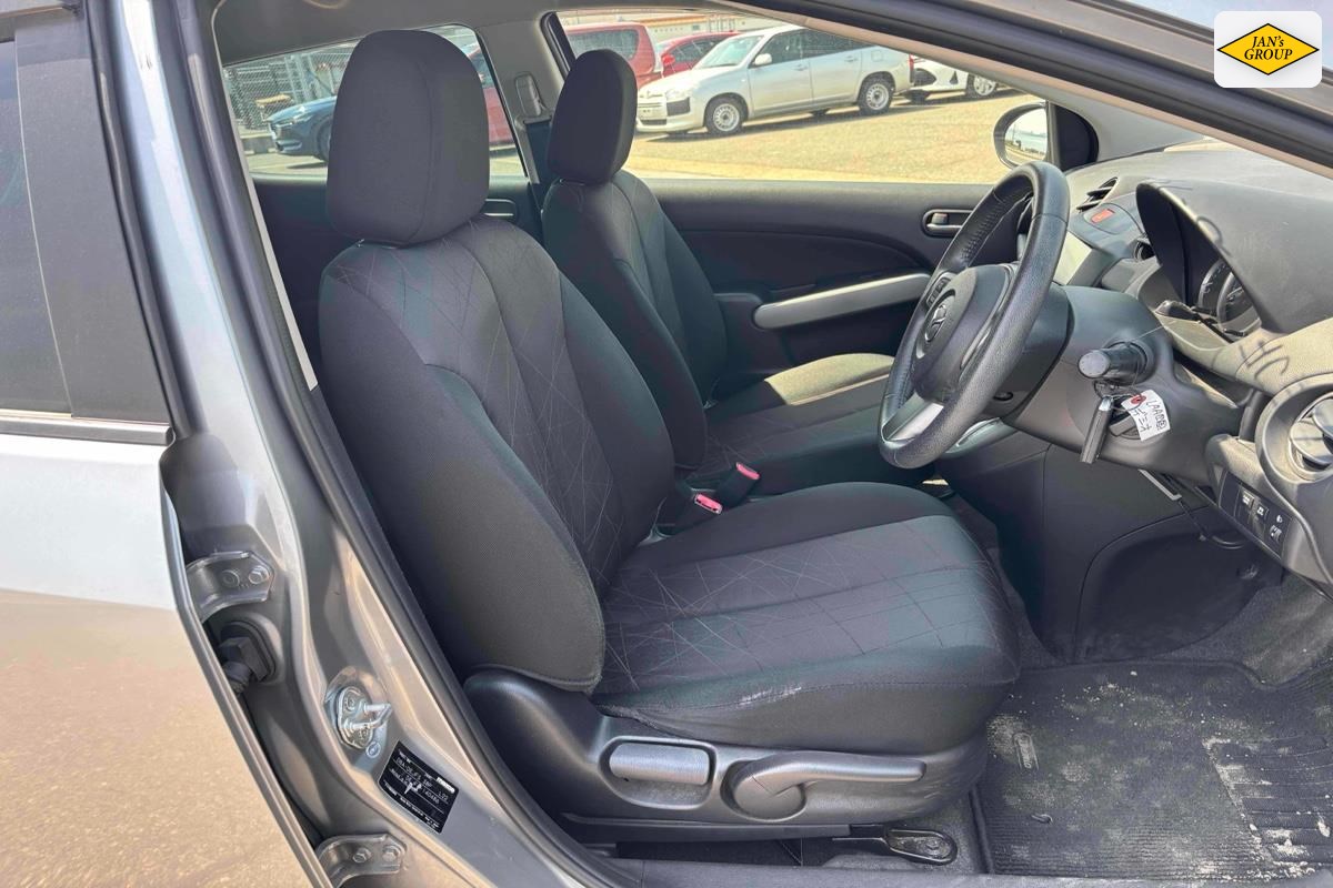 2012 Mazda Demio