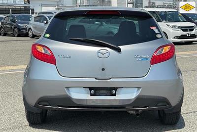 2012 Mazda Demio - Thumbnail