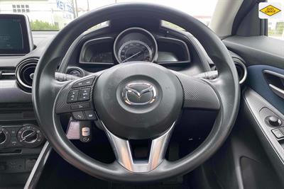 2016 Mazda Demio - Thumbnail