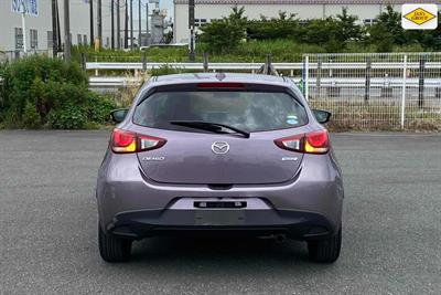 2016 Mazda Demio - Thumbnail