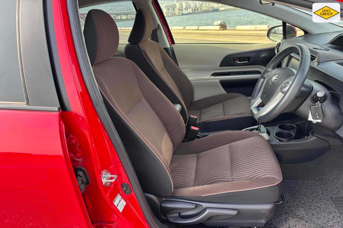 2014 Toyota Aqua