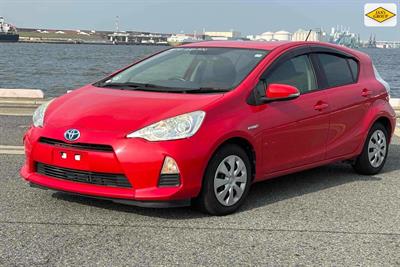 2014 Toyota Aqua - Thumbnail