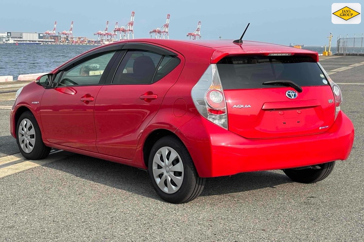 2014 Toyota Aqua
