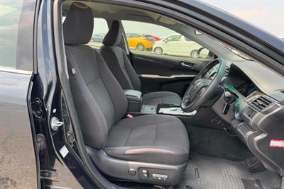 2012 Toyota Camry - Thumbnail