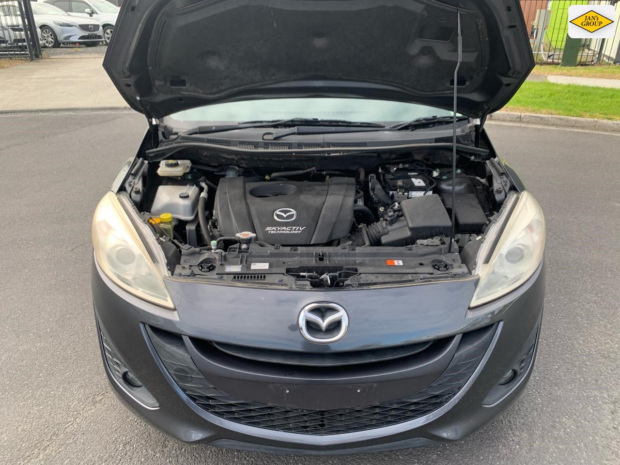 2013 Mazda Premacy
