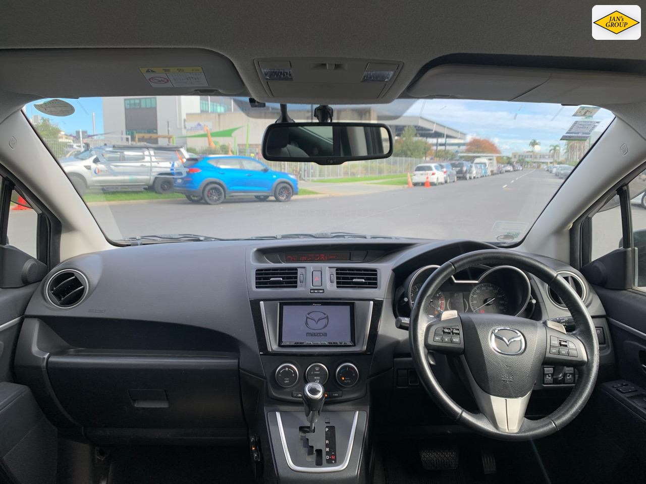 2013 Mazda Premacy