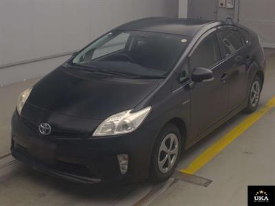 2012 Toyota Prius - Thumbnail