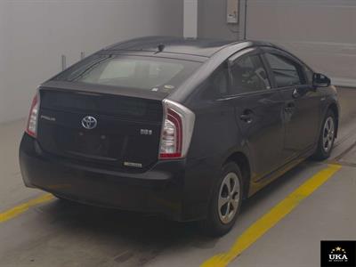 2012 Toyota Prius - Thumbnail