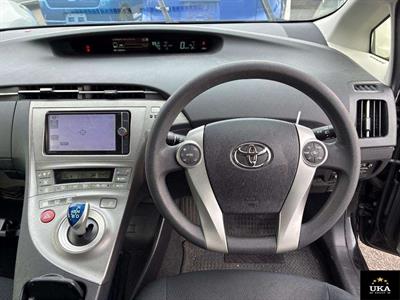 2012 Toyota Prius - Thumbnail