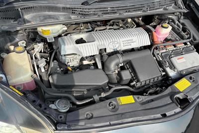2012 Toyota Prius - Thumbnail