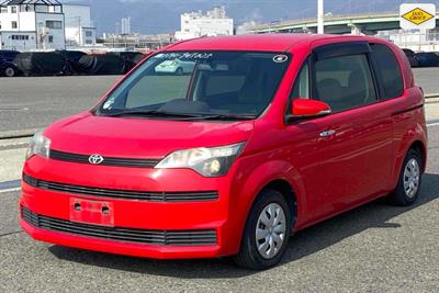 2014 Toyota Spade - Thumbnail