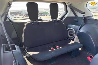 2012 Mitsubishi Outlander - Thumbnail