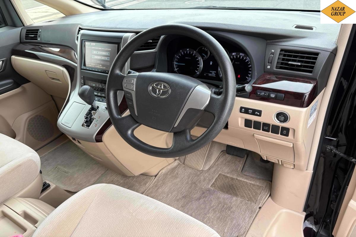 2013 Toyota Vellfire