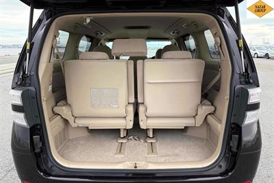 2013 Toyota Vellfire - Thumbnail