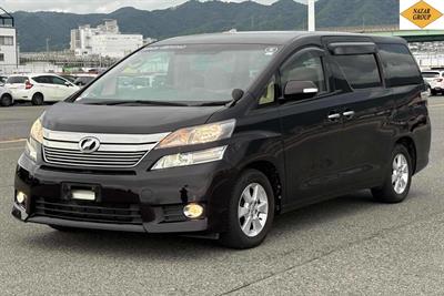 2013 Toyota Vellfire - Thumbnail