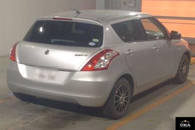 2016 Suzuki Swift - Thumbnail