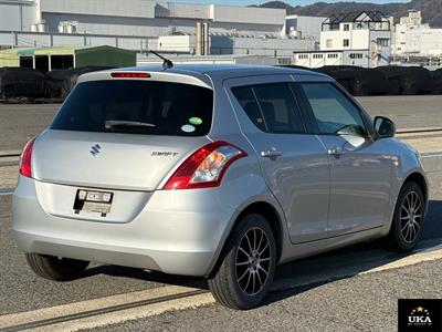 2016 Suzuki Swift - Thumbnail