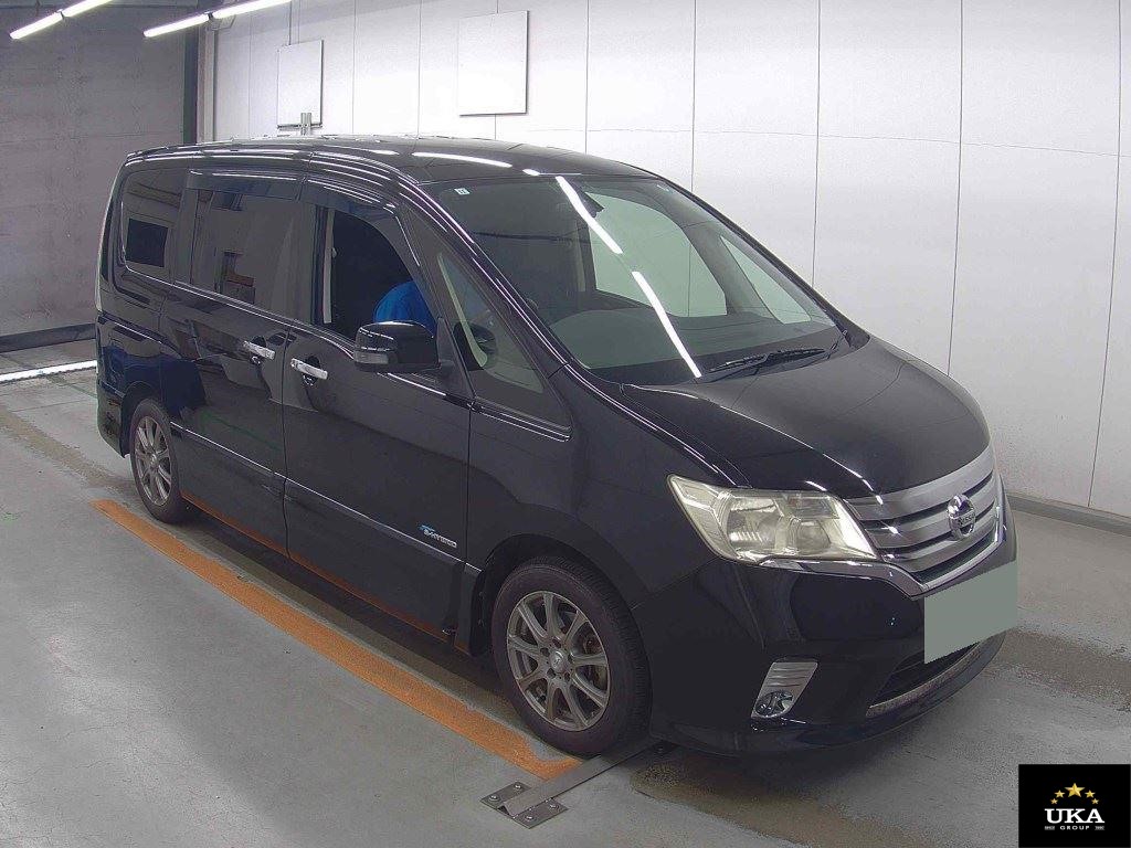 2013 Nissan Serena