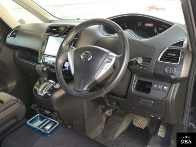 2013 Nissan Serena - Thumbnail
