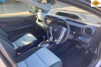 2014 Toyota Aqua - Thumbnail