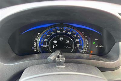 2013 Suzuki Swift - Thumbnail