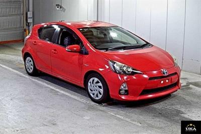 2013 Toyota Aqua - Thumbnail
