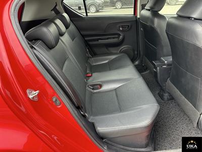 2013 Toyota Aqua - Thumbnail