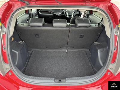 2013 Toyota Aqua - Thumbnail