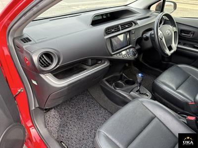 2013 Toyota Aqua - Thumbnail