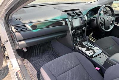 2012 Toyota Camry - Thumbnail