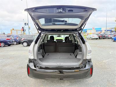 2013 Toyota Prius - Thumbnail