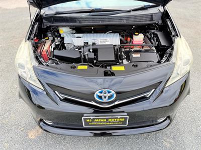 2013 Toyota Prius - Thumbnail