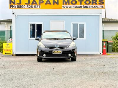 2013 Toyota Prius - Thumbnail