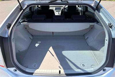 2012 Toyota Prius - Thumbnail