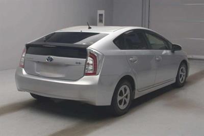 2012 Toyota Prius - Thumbnail